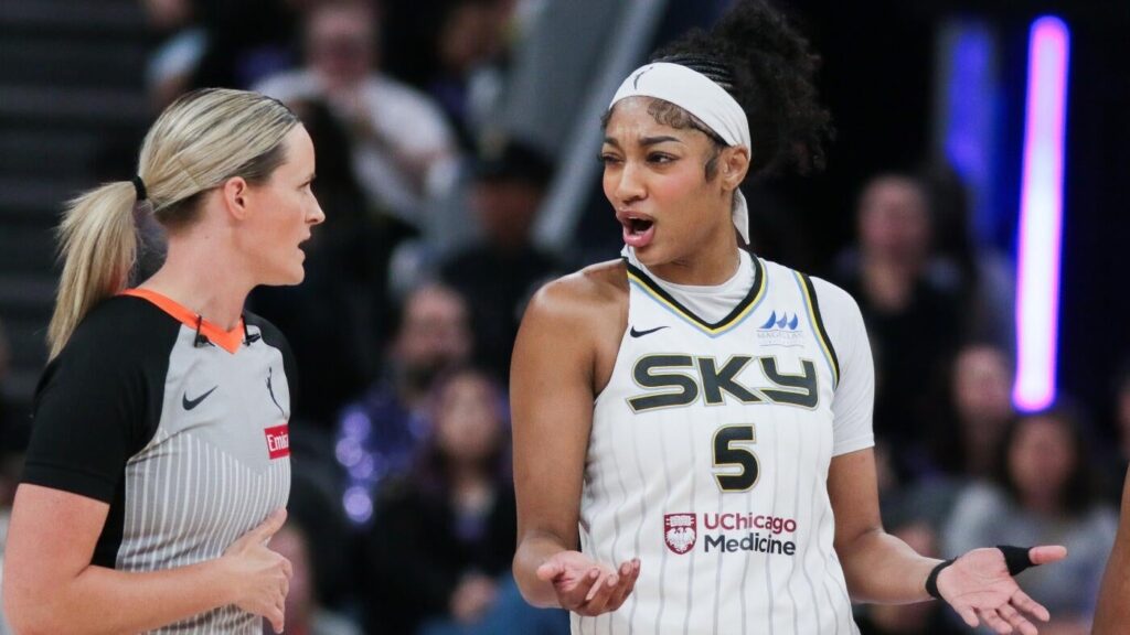 Angel Reese blasts WNBA officials over lack of free throws after Sky loss to Lynx: 'I'm tired of this s---'