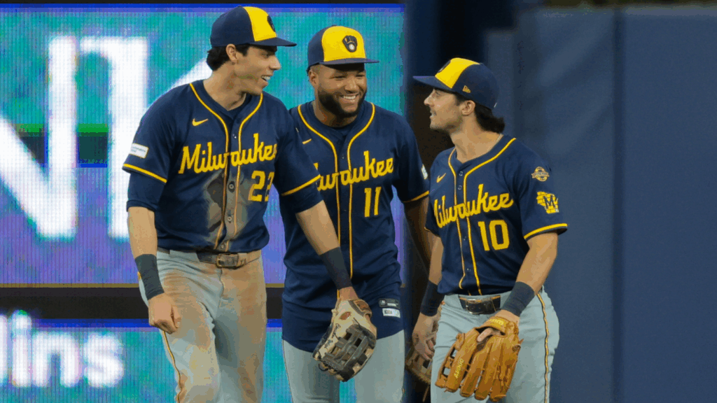 Brewers' nine-game winning streak has Milwaukee right back in the NL Central race with the NL-best Cubs