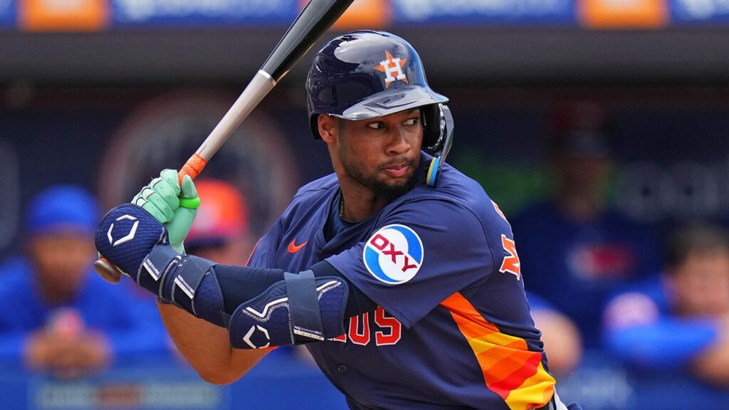 Astros call up top prospect Brice Matthews, who could see middle-infield action in series vs. Rangers