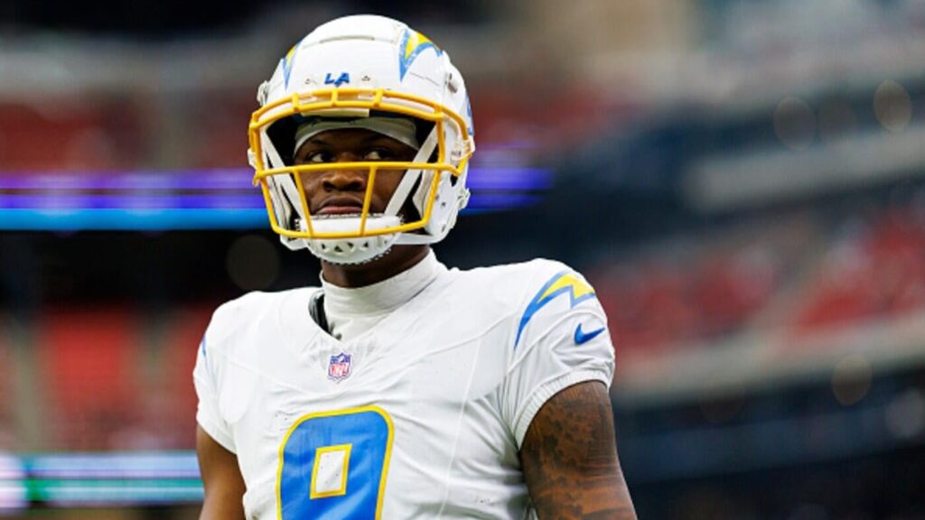 Former Pro Bowl WR says he's mulling retirement but would consider playing for Cowboys, two other teams