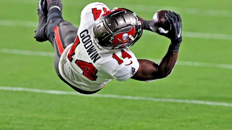Fantasy Football Update: Chris Godwin will sit out to begin Bucs training camp