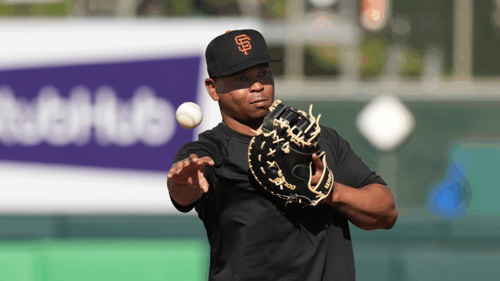 Giants' Rafael Devers gets first career start at first base after Red Sox drama