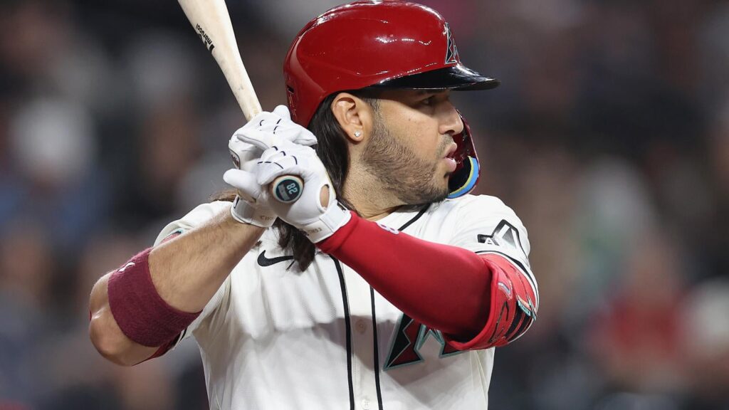 Fantasy baseball waiver wire: Suarez back in Seattle after deal on eve of trade deadline, value in question