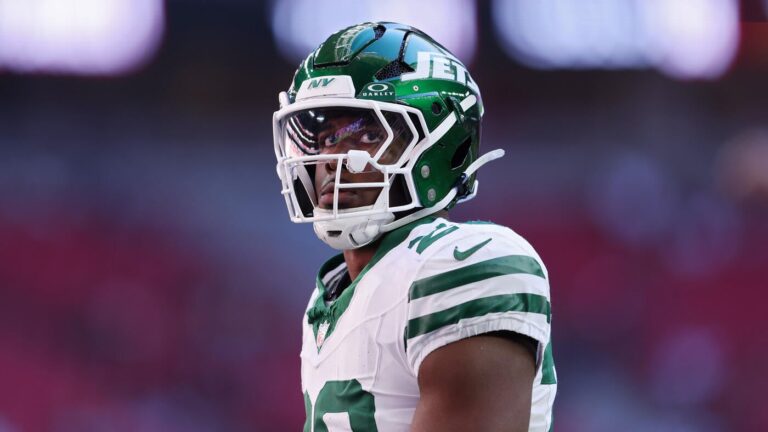 Breece Hall 'not really expecting' contract extension amid Jets' spending spree: 'I'm not their guy'