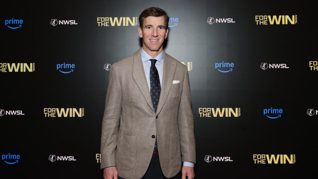 Eli Manning backs out of bid for New York Giants ownership stake citing cost, conflict of interest