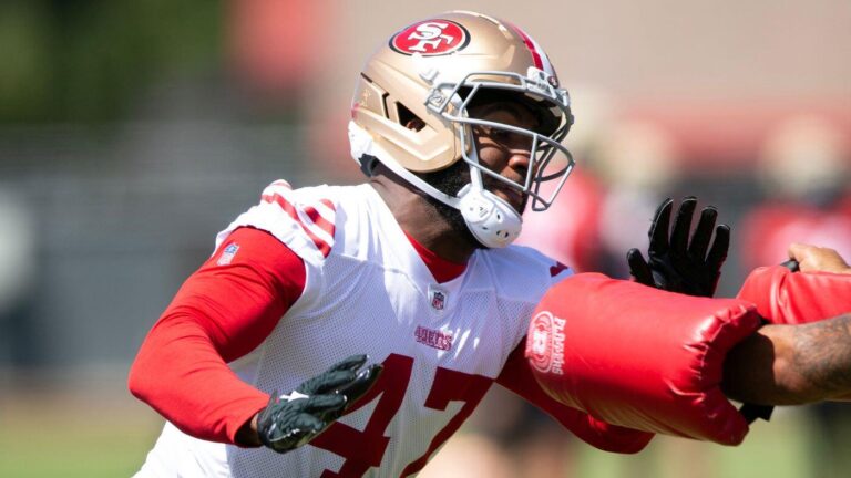 Why 49ers' Bryce Huff wanted to leave Eagles before Super Bowl title run