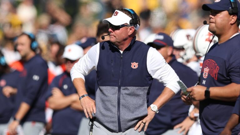 Blue-Chip Ratio 2025: The college football teams that have done less with more talent