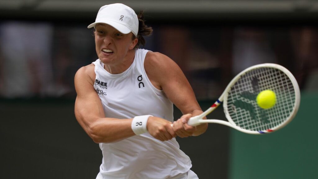 2025 Wimbledon women's semifinal odds, predictions, time: Swiatek vs. Bencic picks from proven tennis expert