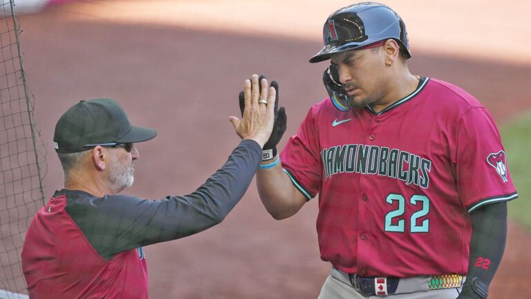 MLB Trade Deadline Tracker: Impact of Josh Naylor to the Mariners