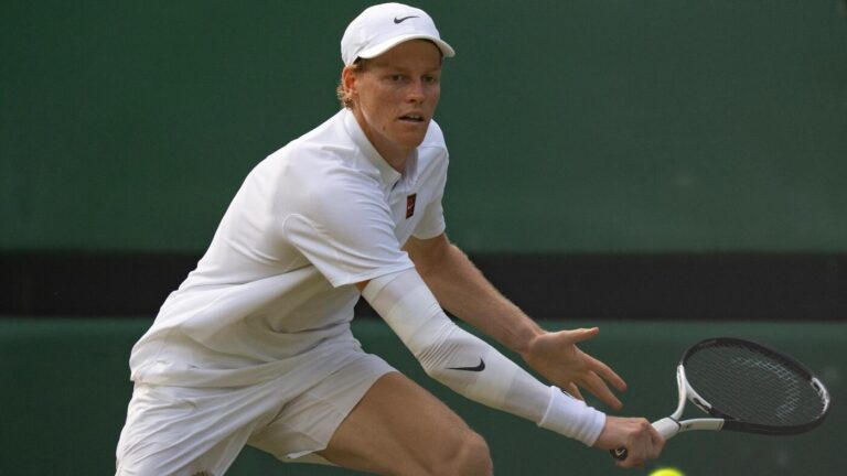 2025 Wimbledon men's final odds, predictions, time: Alcaraz vs. Sinner picks, bets from proven tennis expert