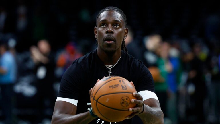 Jrue Holiday recalls Andre Iguodala being a 'jerk' to him during rookie season in mentor role