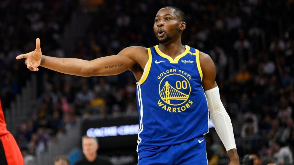 Warriors, Jonathan Kuminga still far apart in contract talks with no resolution in sight, per report