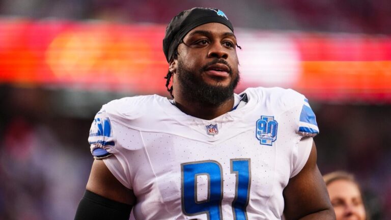 Lions DL Levi Onwuzurike will miss 2025 season after torn ACL surgery