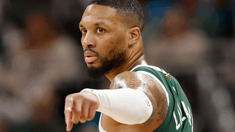 How relationship between Damian Lillard, Bucks reportedly strained before stunning release