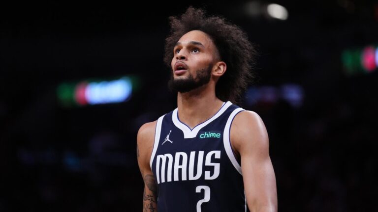 Mavs center Dereck Lively II has surgery to clean up bone spurs in his foot, expected back by training camp