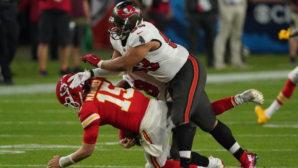 Ndamukong Suh's five wildest career moments: From stomping on Aaron Rodgers to destroying Patrick Mahomes