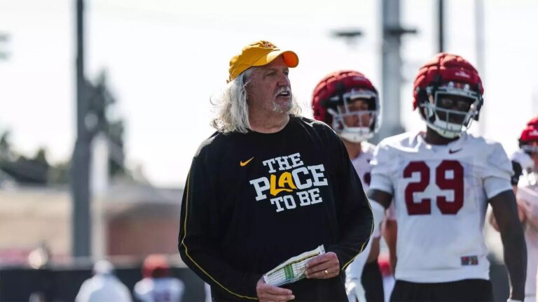 As USC football recruiting rebounds to elite level, Rob Ryan makes key impact in debut cycle: 'I dominated'