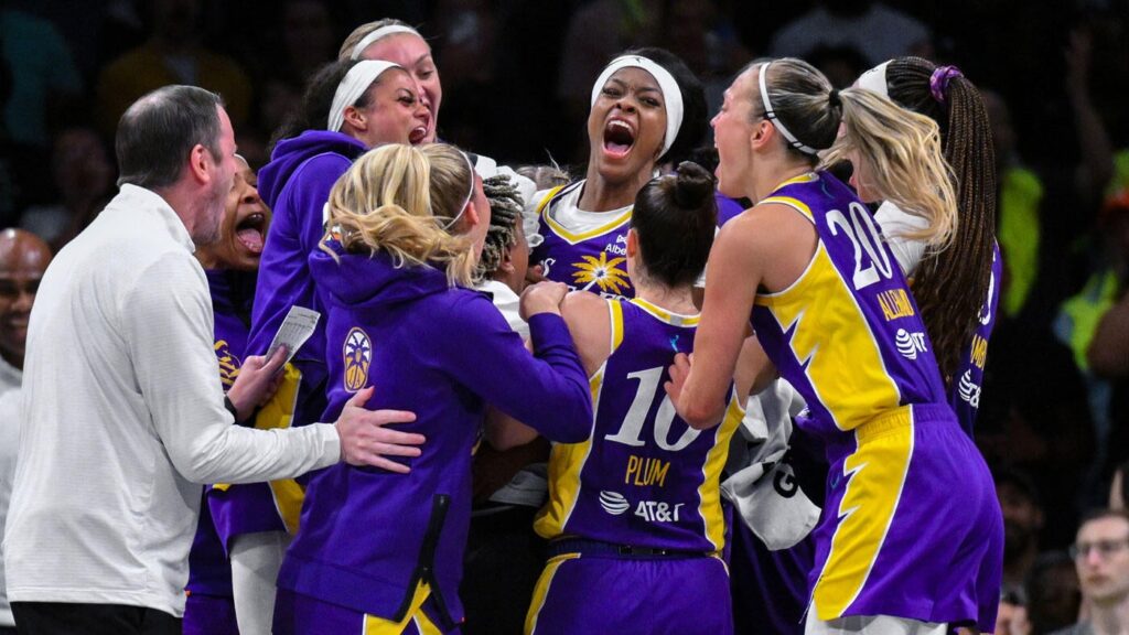 Watch as the Sparks stun Liberty on Rickea Jackson's absurd buzzer beater, extend winning streak to five games
