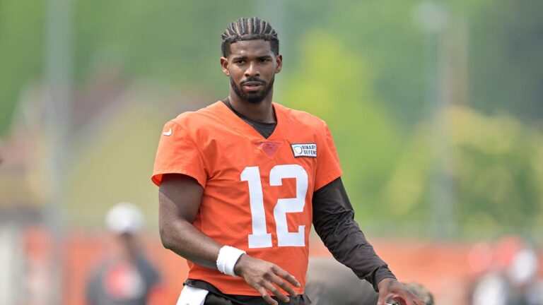 Browns QB battle: Shedeur Sanders accepts underdog role even with limited first-team reps at training camp