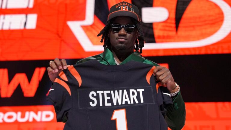Bengals sign Shemar Stewart: First-round pick inks fully guaranteed rookie deal after lengthy holdout
