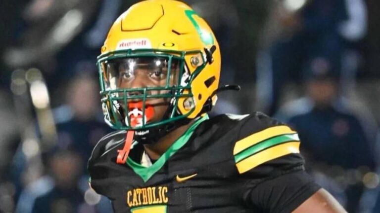 LSU football recruiting: Five-star EDGE Trenton Henderson commits as Tigers' class inches toward top 10