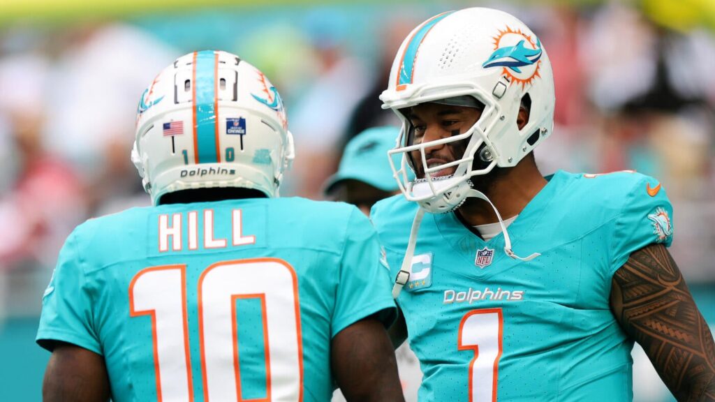 Tua Tagovailoa says Tyreek Hill is rebuilding relationship with Dolphins teammates after 'I'm out' comments