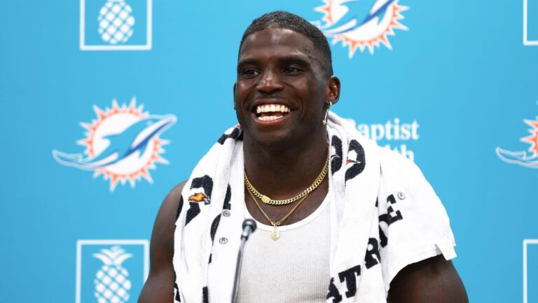 Dolphins' Tyreek Hill reveals who his son's favorite player is, and it's not him
