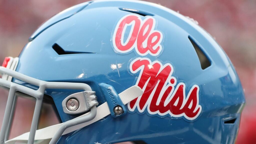 Corey Adams dies at 18: Ole Miss football freshman killed in Tennessee shooting