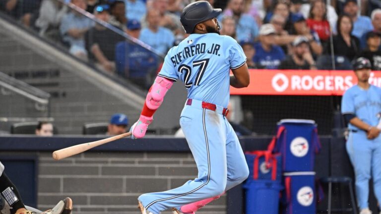 Free MLB player props, odds for July 24: Use Vladimir Guerrero, Cal Raleigh in Thursday MLB player props