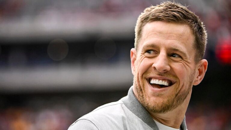 J.J. Watt offers three-word response to T.J. Watt's historic contract extension with Steelers