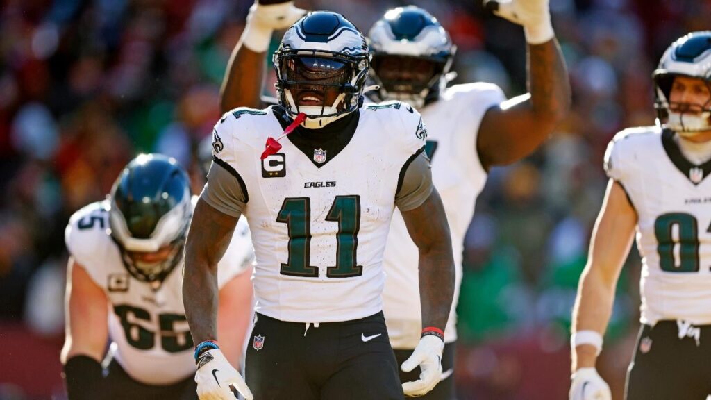 Fantasy Football Strategy: How to build from No. 8 overall in PPR leagues; full results, favorite picks, more