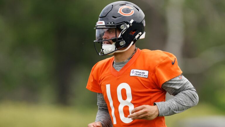 Caleb Williams won't play in Bears' first preseason game despite reports of inconsistent training camp