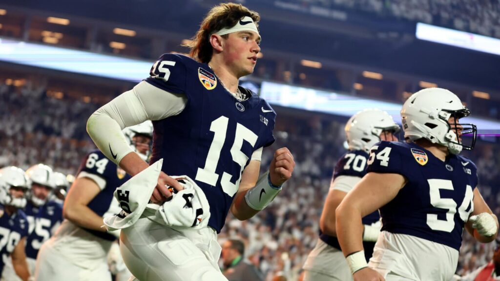 College football rankings: Each AP Top 25 team's biggest beacon of hope, cause for concern in 2025