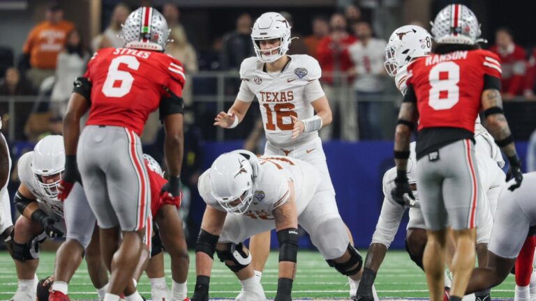 College football schedule, games 2025: What to watch in Week 1, TV channels, streaming, Saturday kickoff times