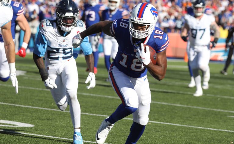 Fantasy Football: Raiders sign Amari Cooper amid Jakobi Meyers trade request