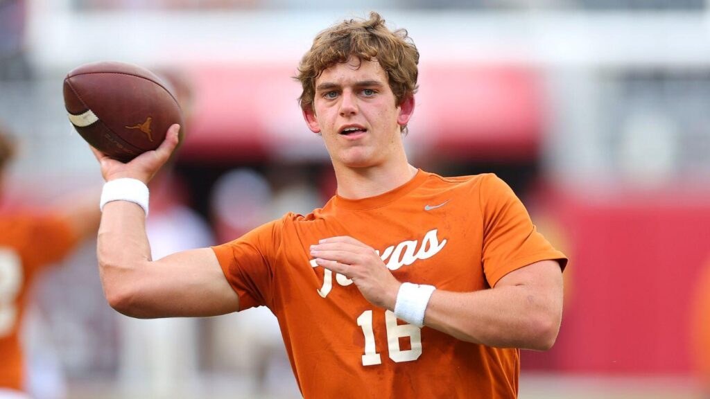 Barry Switzer, R. C. Slocum declare unlikely allegiance to Texas against Ohio State, support QB Arch Manning