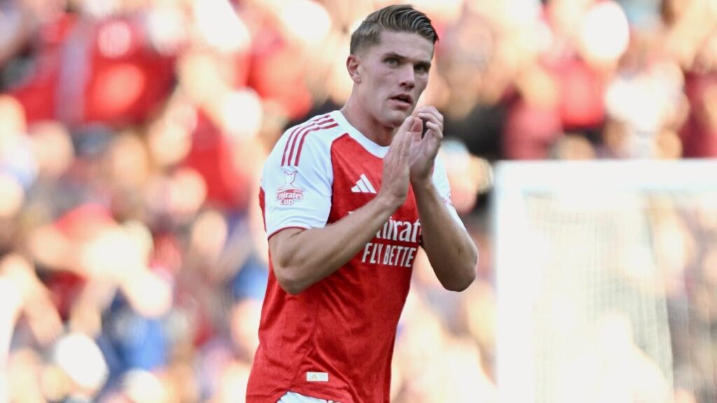 Premier League Power Rankings: Arsenal outside top two as Liverpool look like the clear favorites