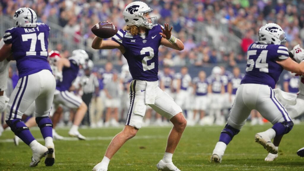 Line movements for college football's biggest Week 0 games, including Kansas State vs. Iowa State