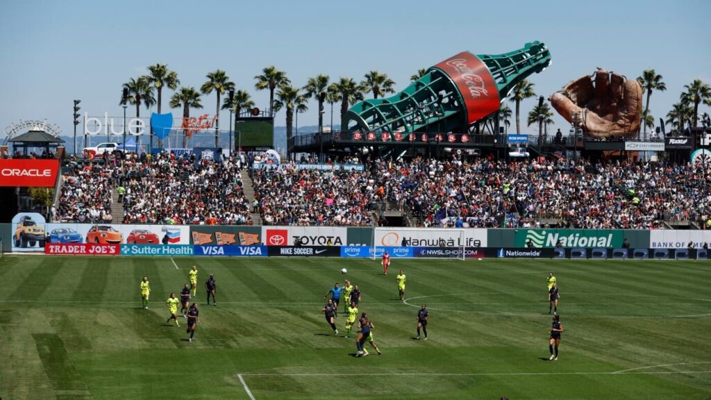 Bay FC set NWSL attendance record: 40,091 take in clash vs. Washington Spirit at MLB's Oracle Park