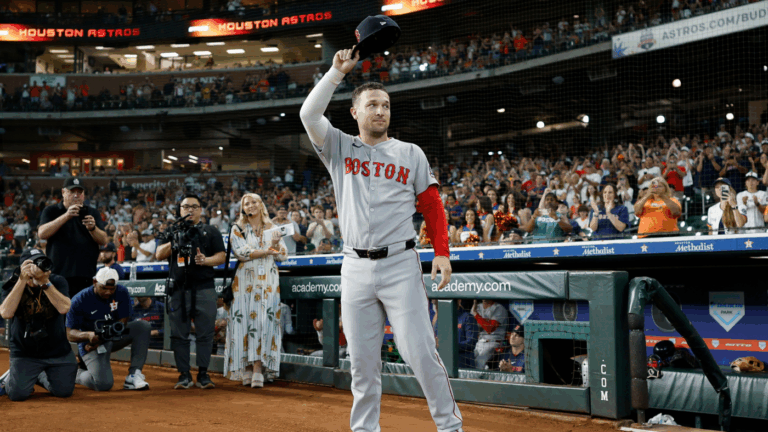 Alex Bregman homers, gets standing ovation in Houston return, but Astros hold off Red Sox rally for big win