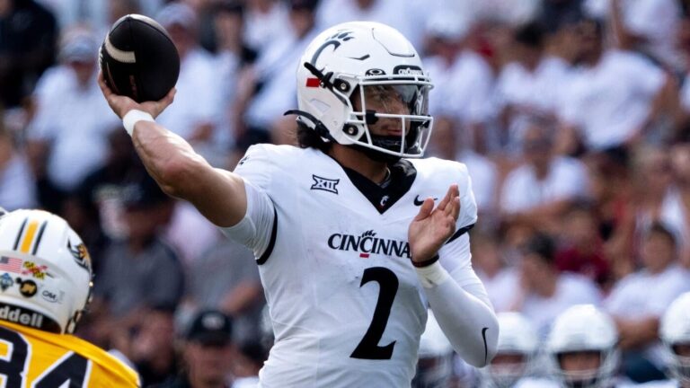 2025 Week 1 college football best bets, top picks, odds: Model backing Boise State, Cincinnati on Thursday