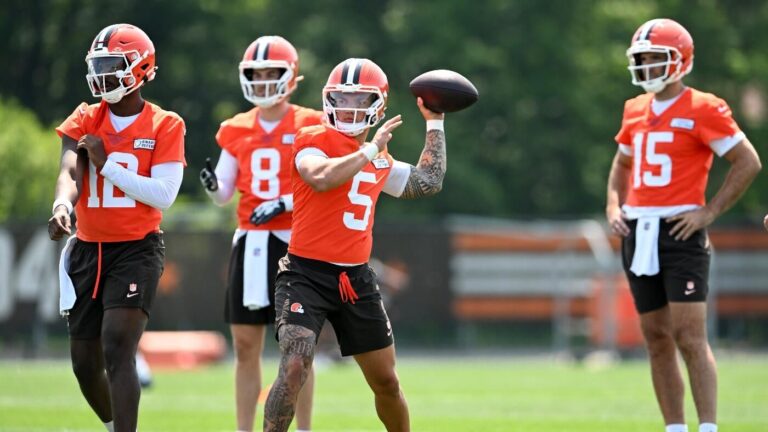 Cleveland Browns 'more likely than not' to keep four quarterbacks on regular season roster, per report