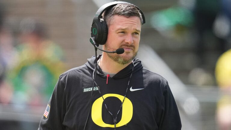 Where to watch Oregon vs. Montana State: TV channel, kickoff time, odds, prediction for Week 1 showdown