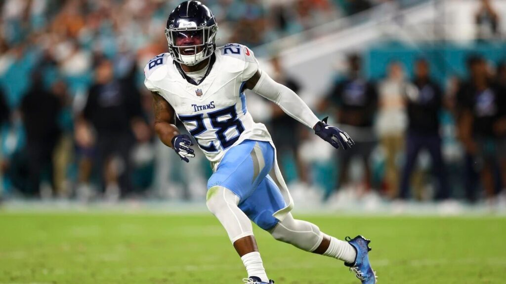 Titans' Quandre Diggs excited to join cousin Cam Ward in Tennessee, says it's 'different' playing with family
