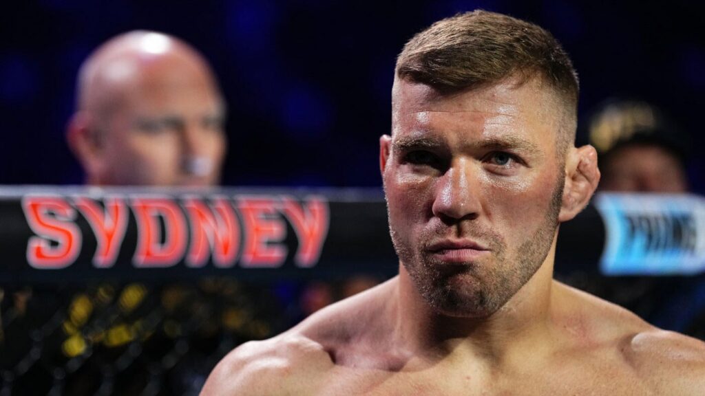 UFC 319 predictions, odds, best bets: Dricus du Plessis, Aaron Pico among top picks to consider