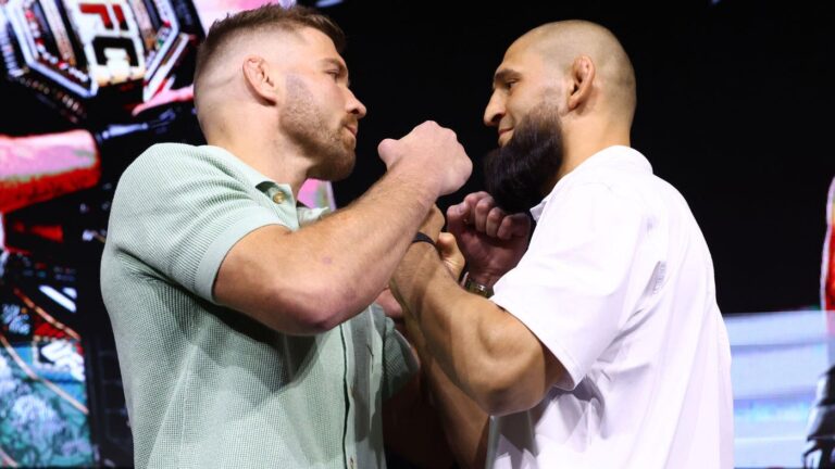 UFC 319 predictions -- Dricus du Plessis vs. Khamzat Chimaev: Fight card, odds, preview, prelims, expert picks