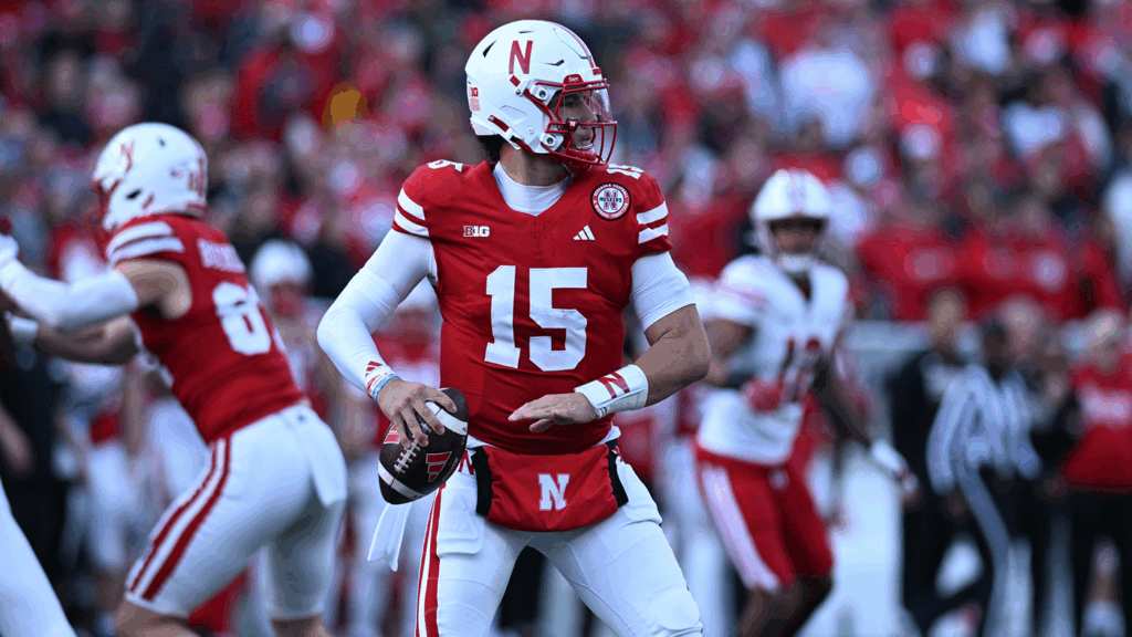 College football picks, schedule: Predictions, best bets for Nebraska-Cincinnati, more Week 1 games Thursday