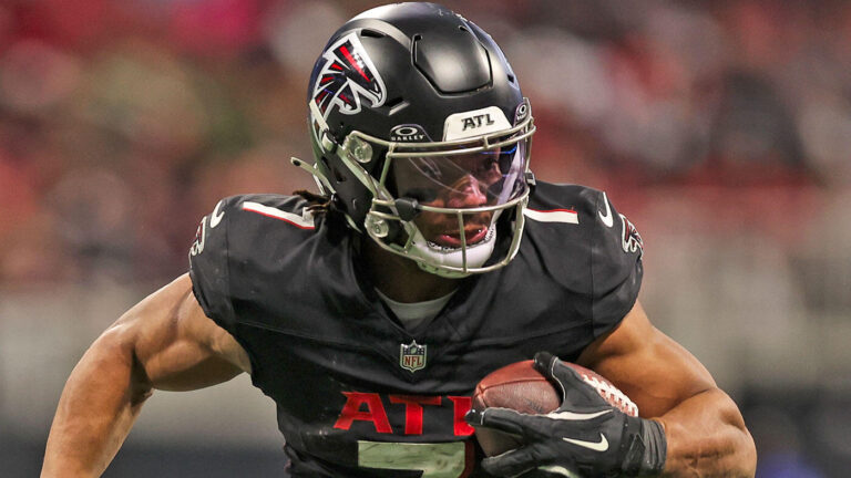 Fantasy Football 14-team podcast league draft results, recap for August 26: How to draft in deeper formats