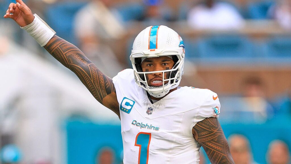 Tua Tagovailoa struggles during joint practice with Bears, takes first snaps in preseason opener since 2021