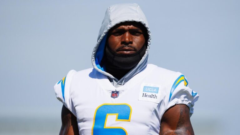 Chargers LB Denzel Perryman arrested on allegations of multiple weapons violations